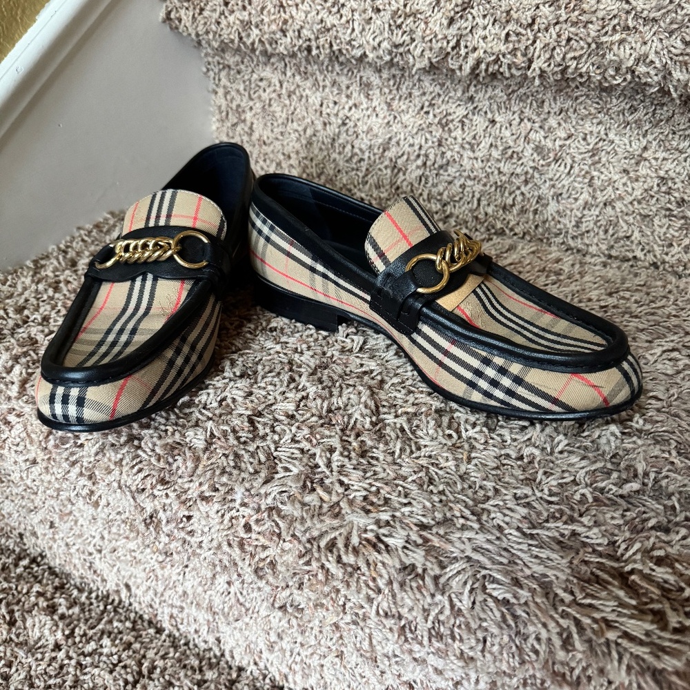 COPY - Authentic Burberry London Runway Morley Loafer